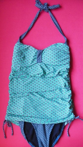 Next geo floral tile - floral, tank