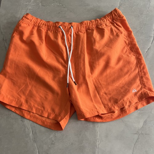 Next men swim - next,